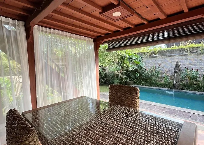 Shri Wedari Private Pool With Ricefield View